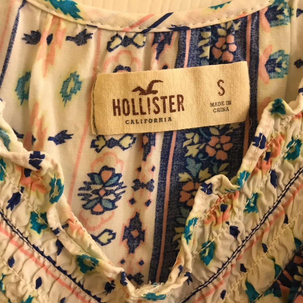 Geometric Pattern Tank - Picture 2 of 2